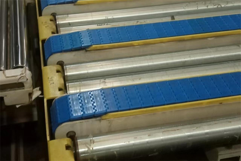 Maintenance and upkeep of plastic mesh belt conveyor